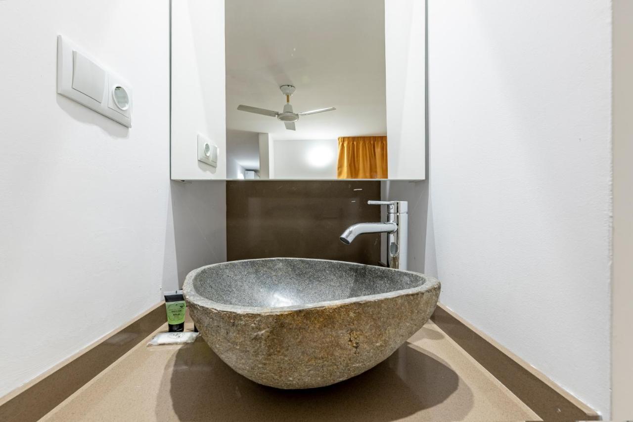 Appartamento Bajo Interior Sin Ventana En Barri Port Maritim Tarragona Esterno foto